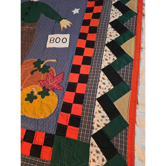 Vintage Handmade Halloween Quilt Throw Blanket Scarecrow Pumpkin Fall Farmhouse - Picture 5 of 13
